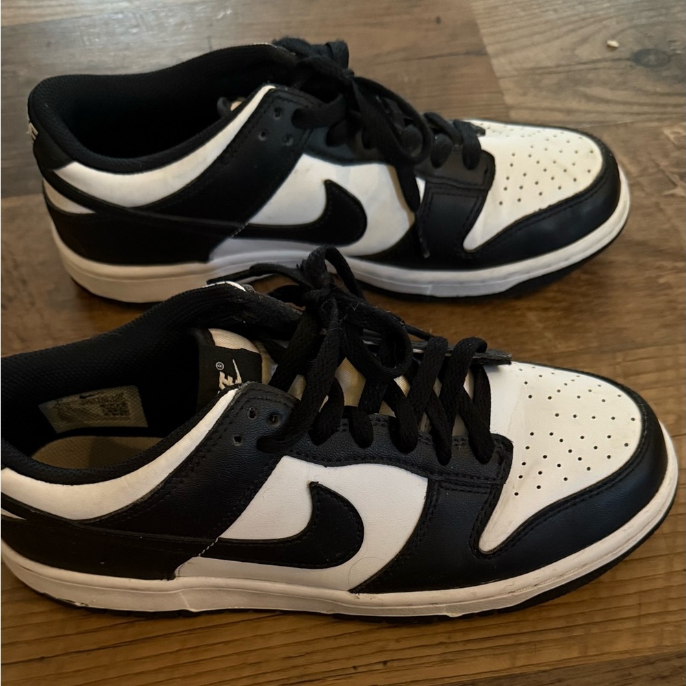 Nike Kids Black and White Sneakers